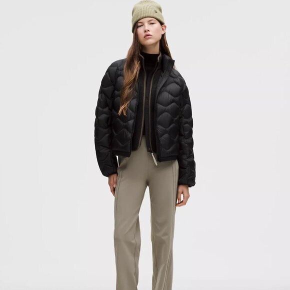 Featherweight 900-Down-Fill Quilted Jacket - Picture 2 of 6